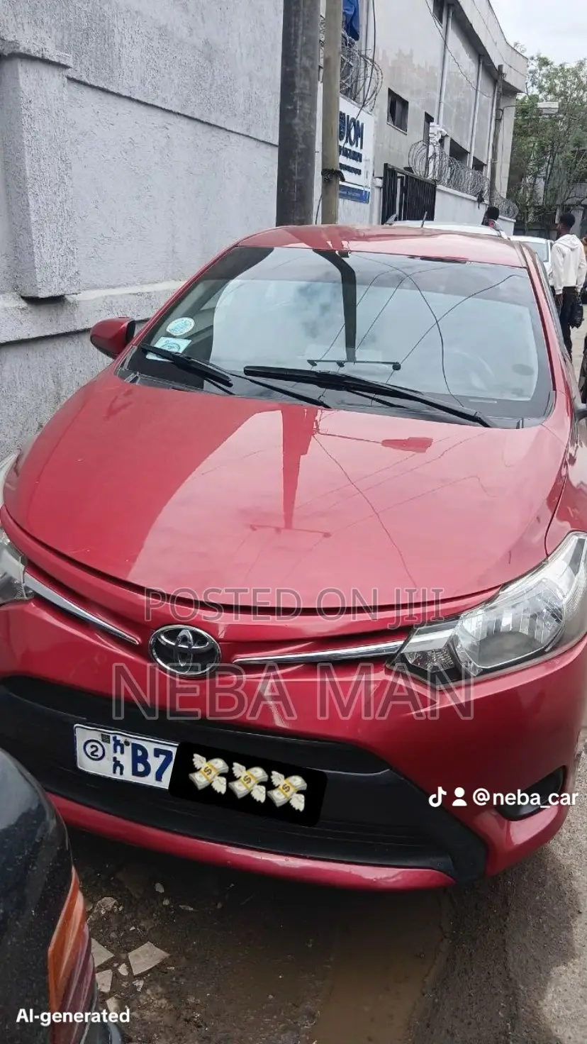 Toyota Yaris 2014 Red
