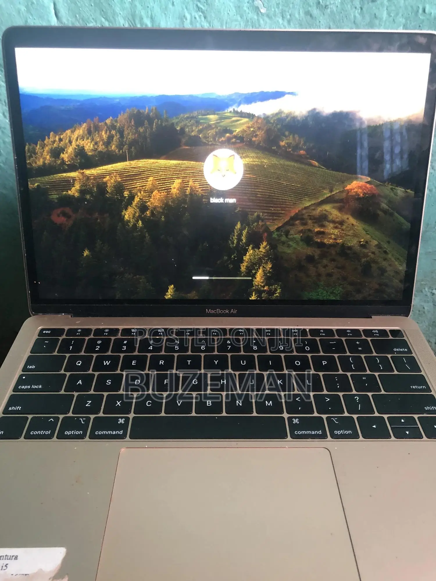 Laptop Apple MacBook Pro 2019 8GB Intel Core i5 SSD 256GB