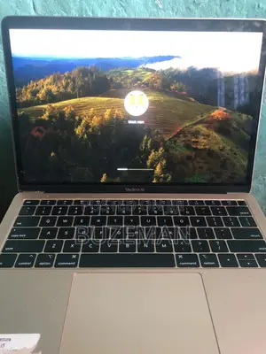 Laptop Apple MacBook Pro 2019 8GB Intel Core i5 SSD 256GB