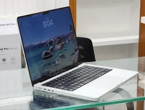 New Laptop Apple MacBook Pro M1 16GB Apple M1 Pro SSD 512GB
