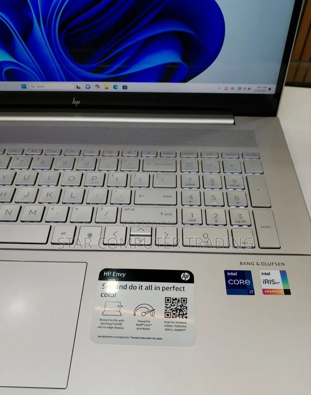 New Laptop HP Envy 17 12GB Intel Core i7 SSD 512GB