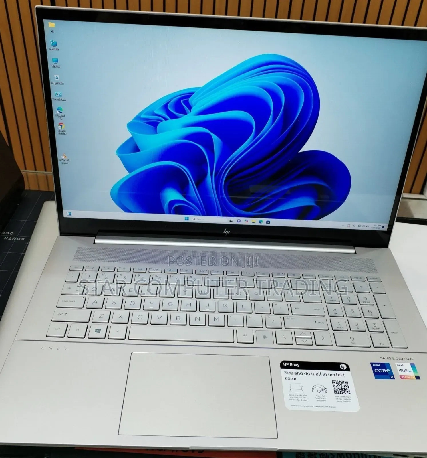 New Laptop HP Envy 17 12GB Intel Core i7 SSD 512GB