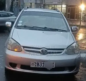 Toyota Platz 1.0 FWD 2005 Silver