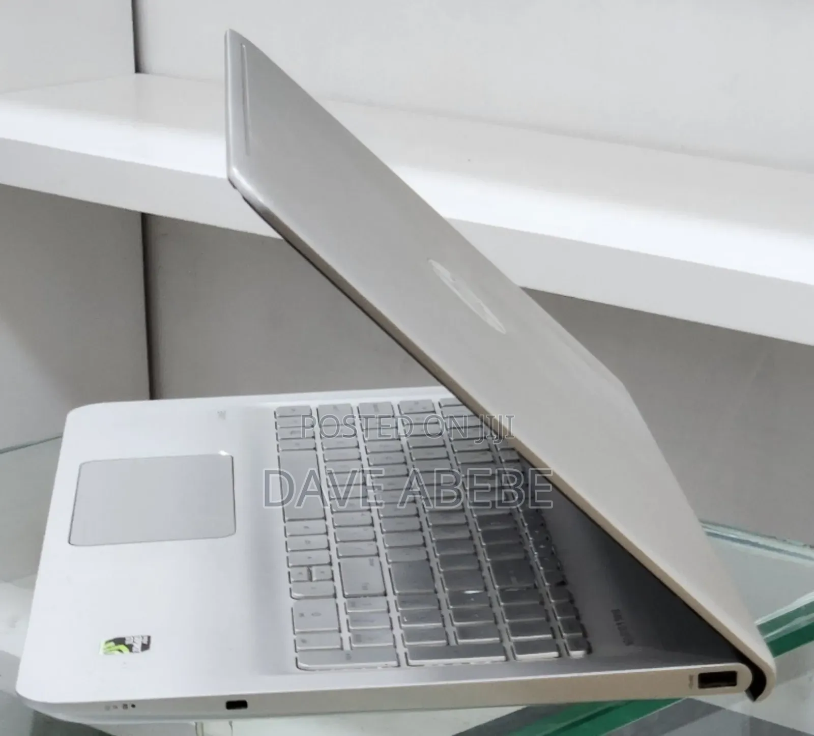 New Laptop HP Envy 15 12GB Intel Core i5 HDD+SSD 1T