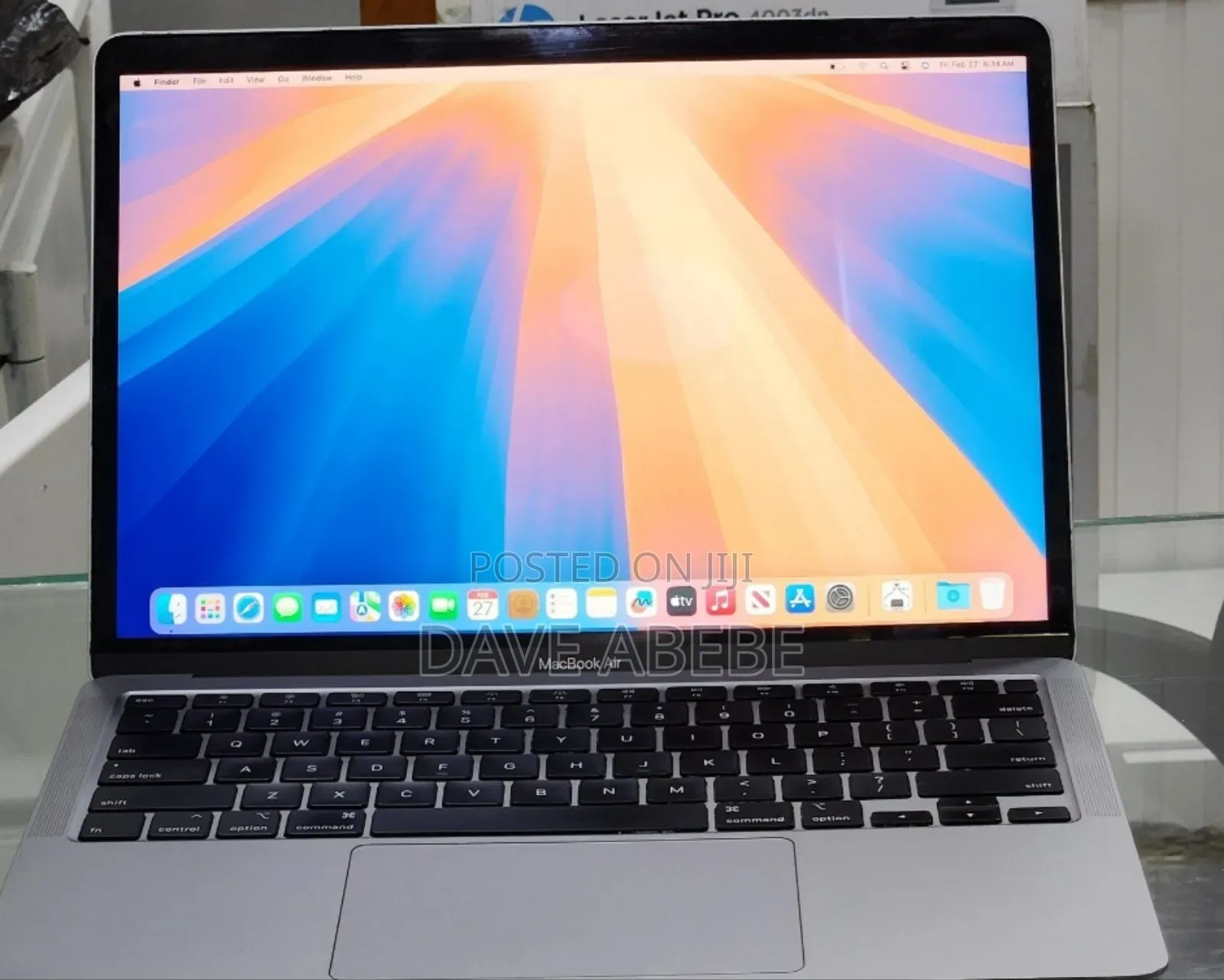 New Laptop Apple MacBook Air 2020 8GB Intel Core i3 SSD 256GB