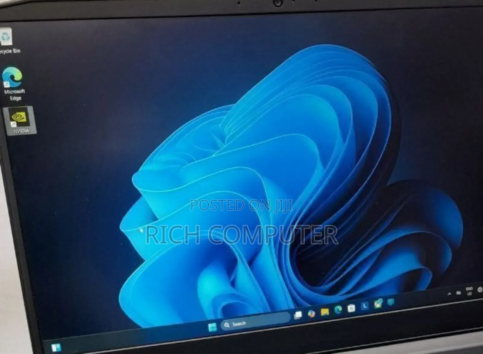 New Laptop Lenovo Ideapad 3 16GB AMD Ryzen 5 SSD 256GB