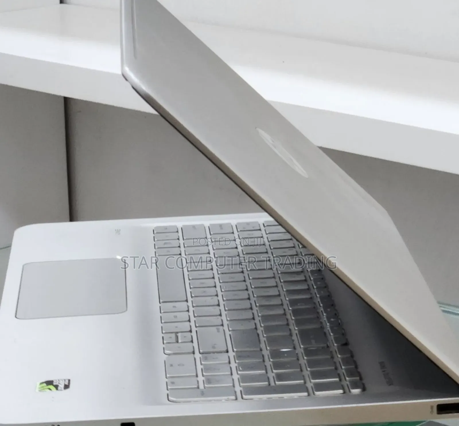 New Laptop HP Envy 15 12GB Intel Core i5 HDD+SSD 1T
