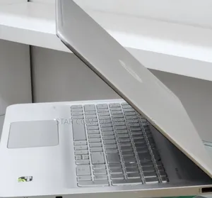 New Laptop HP Envy 15 12GB Intel Core i5 HDD+SSD 1T
