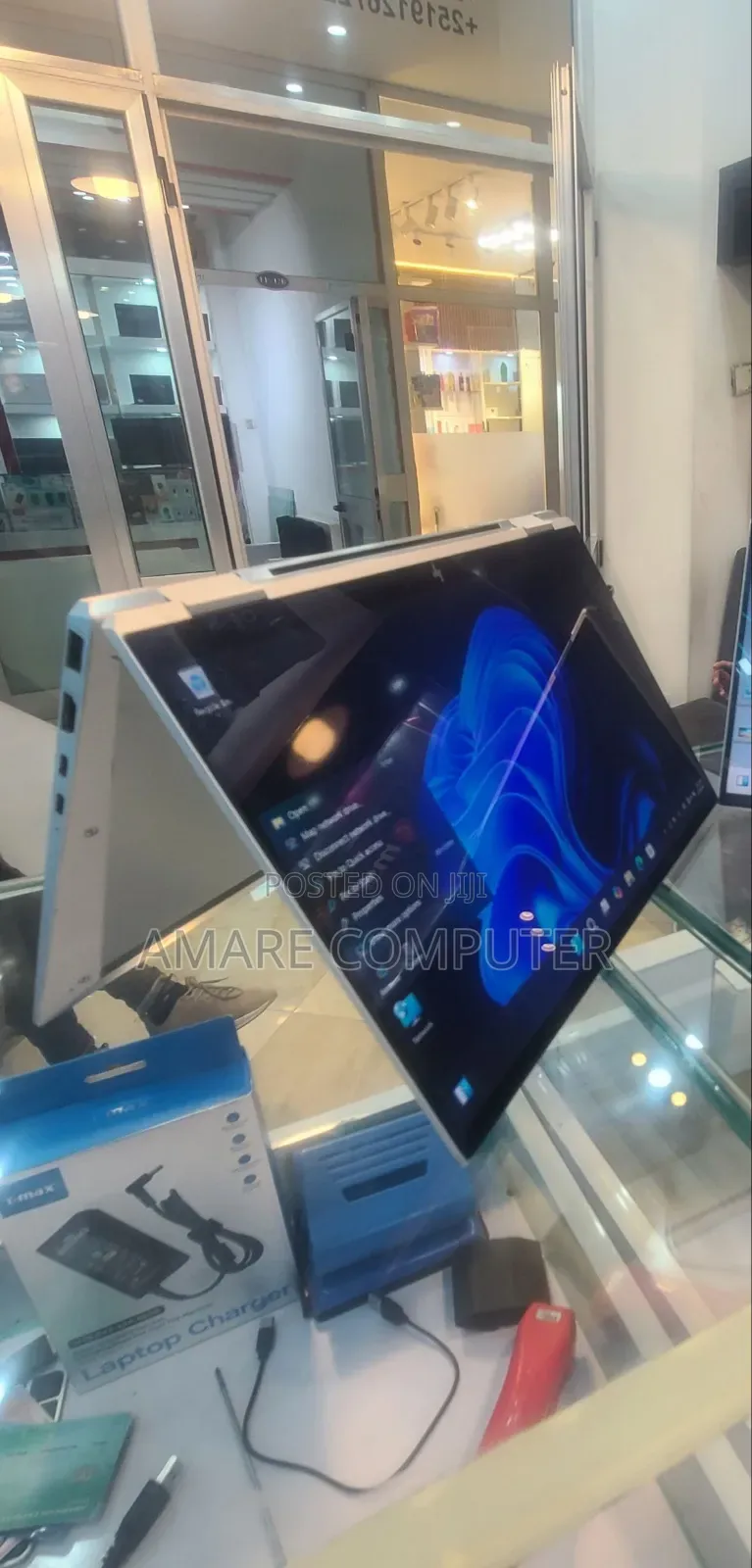 New Laptop HP EliteBook x360 1030 G8 16GB Intel Core i5 SSD 512GB