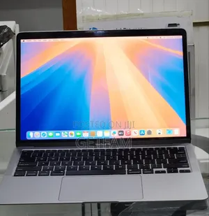 New Laptop Apple MacBook Air 2020 M1 16GB Intel Core i3 SSD 256GB