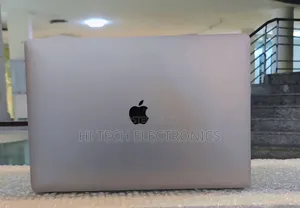 New Laptop Apple MacBook Pro 2019 16GB Intel Core i7 SSD 512GB