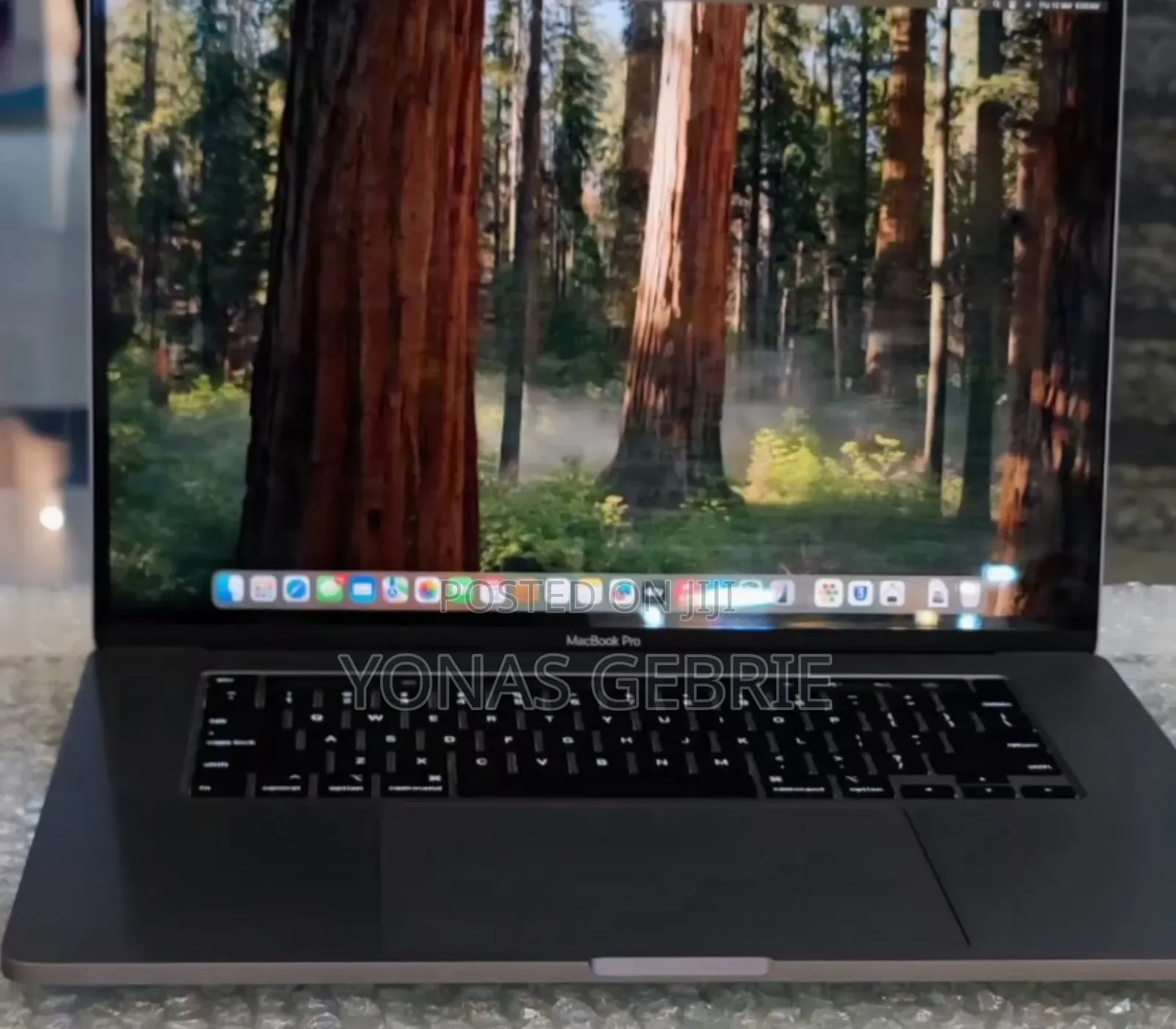 New Laptop Apple MacBook Pro 2019 16GB Intel Core i7 SSD 512GB