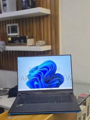 New Laptop Asus 32GB Intel Core i9 SSD 2T