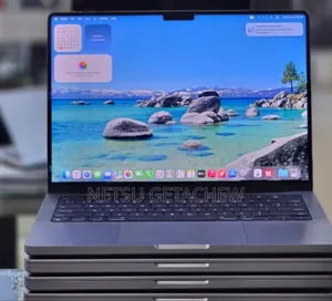 New Laptop Apple MacBook Pro M1 32GB Apple M1 Pro SSD 512GB