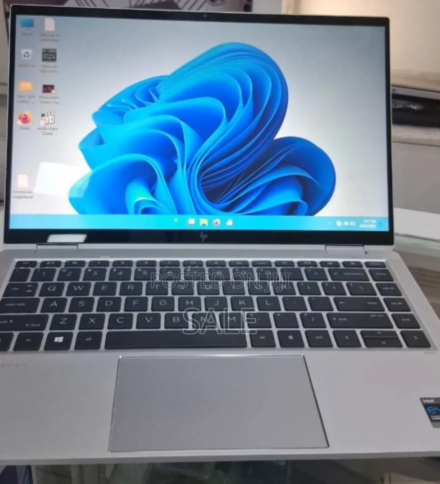 New Laptop HP EliteBook 1040 G8 16GB Intel Core i7 SSD 512GB