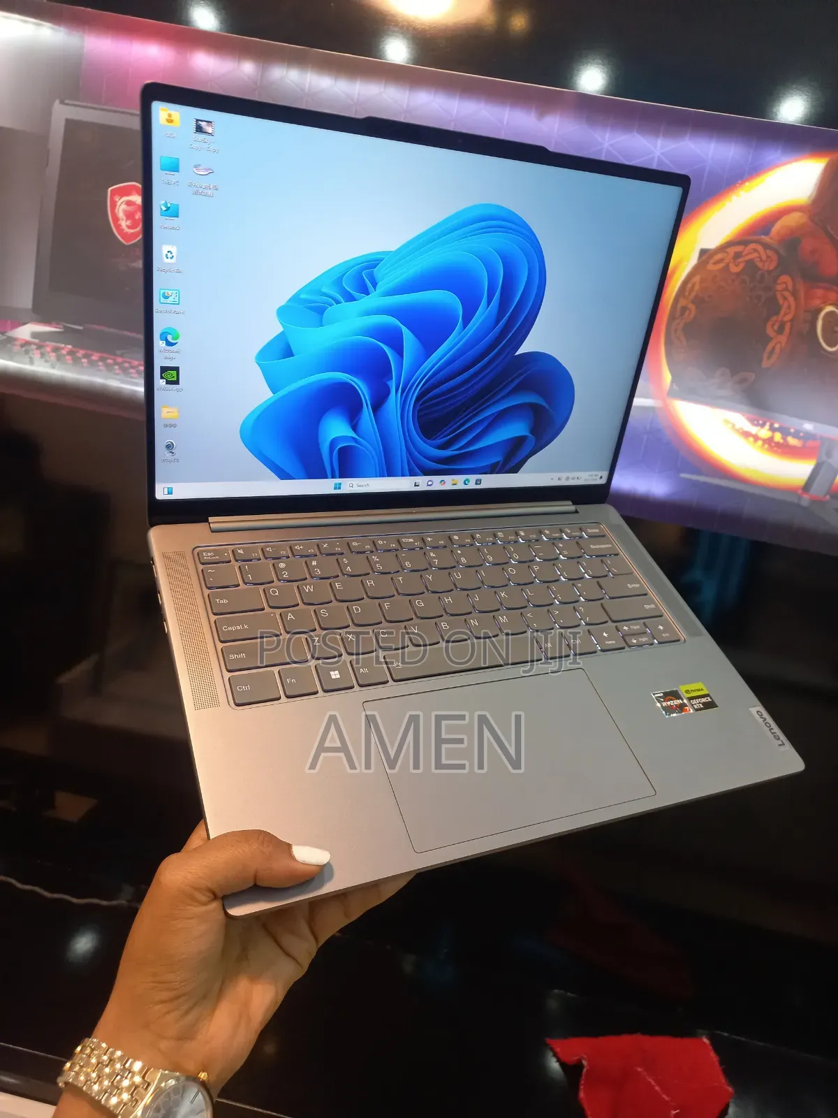 New Laptop Lenovo 16GB AMD Ryzen 7 SSD 512GB