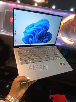 New Laptop Lenovo 16GB AMD Ryzen 7 SSD 512GB