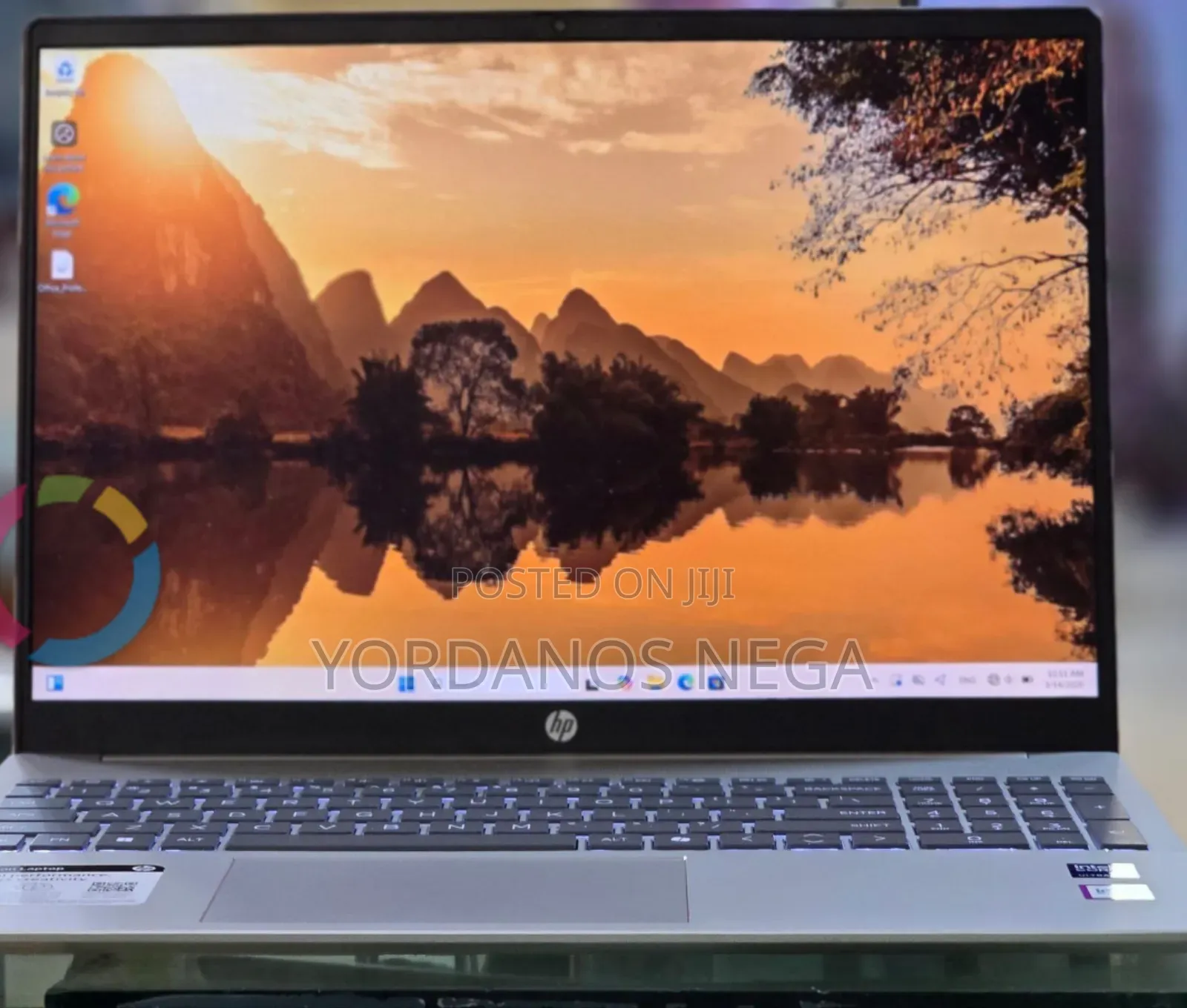 New Laptop HP Pavilion 17 8GB Intel Core Ultra 5 SSD 512GB