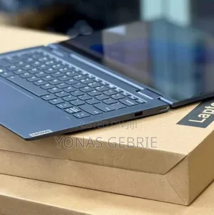 New Laptop Lenovo 16GB AMD Ryzen 7 SSD 512GB