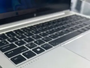 New Laptop HP EliteBook 830 G8 16GB Intel Core i5 SSD 512GB