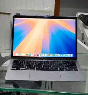 New Laptop Apple MacBook Air 2020 8GB Intel Core i3 SSD 256GB