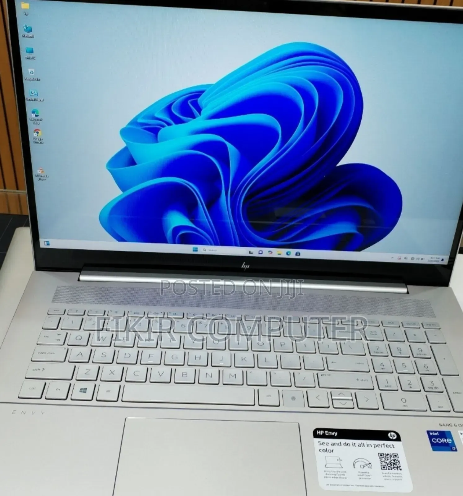 New Laptop HP Envy 13 12GB Intel Core i7 SSD 512GB