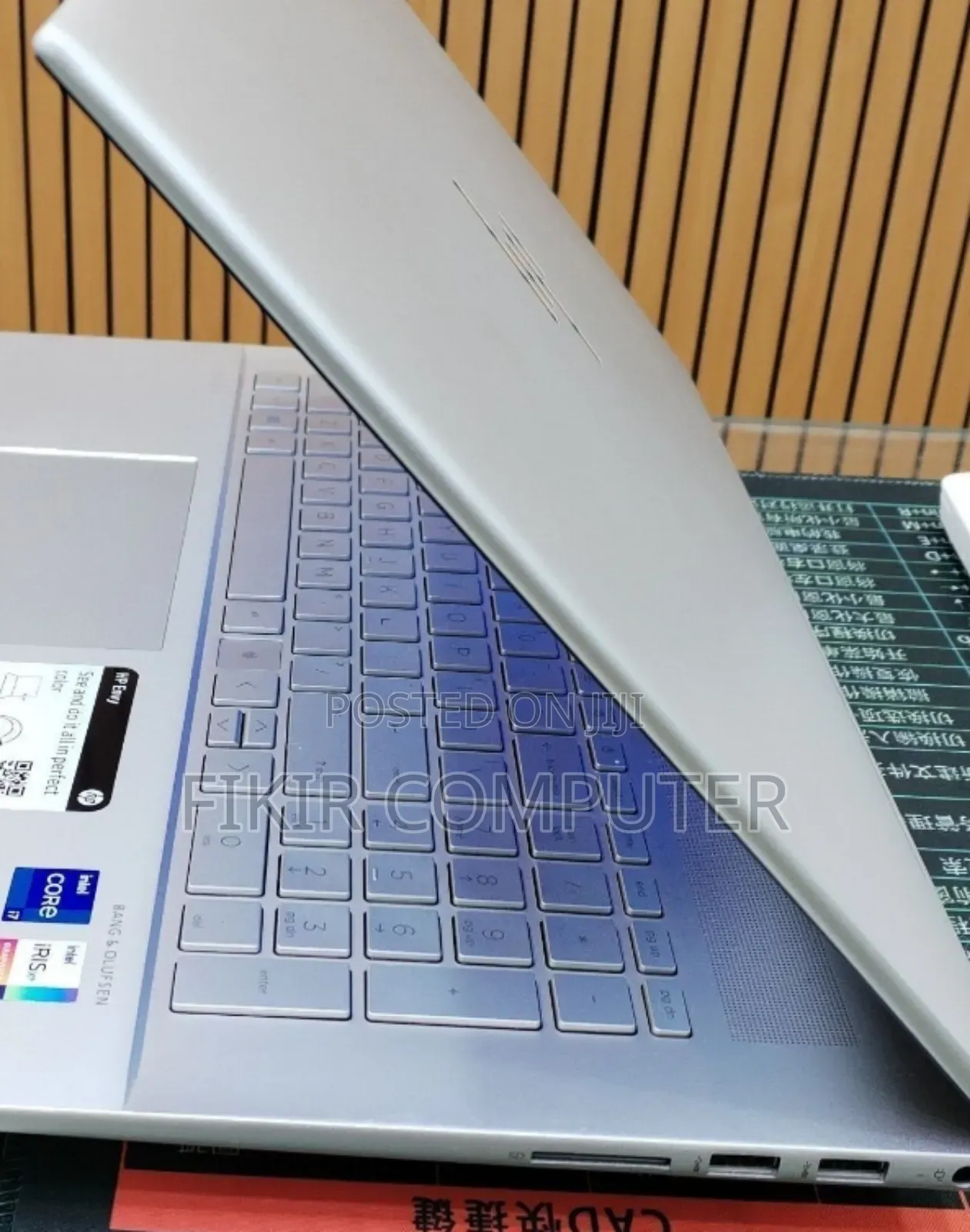 New Laptop HP Envy 13 12GB Intel Core i7 SSD 512GB