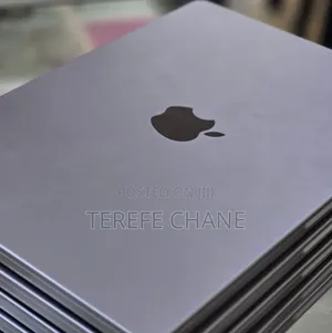 New Laptop Apple MacBook Pro M1 32GB Apple M1 Pro SSD 512GB