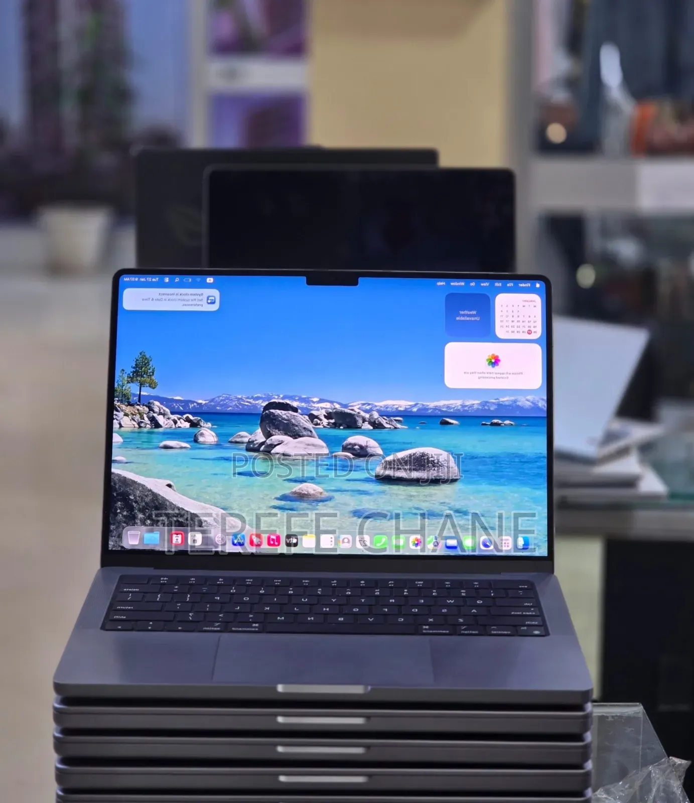 New Laptop Apple MacBook Pro M1 32GB Apple M1 Pro SSD 512GB