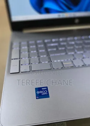 New Laptop HP Stream Notebook 8GB Intel Core i7 SSD 512GB