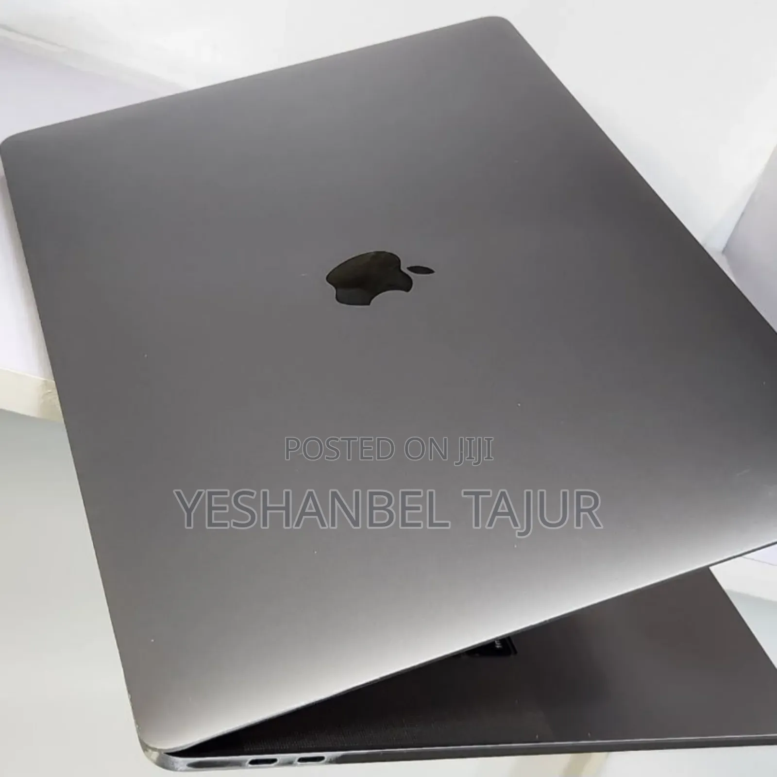 New Laptop Apple MacBook Pro M1 16GB Intel Core i5 SSD 512GB