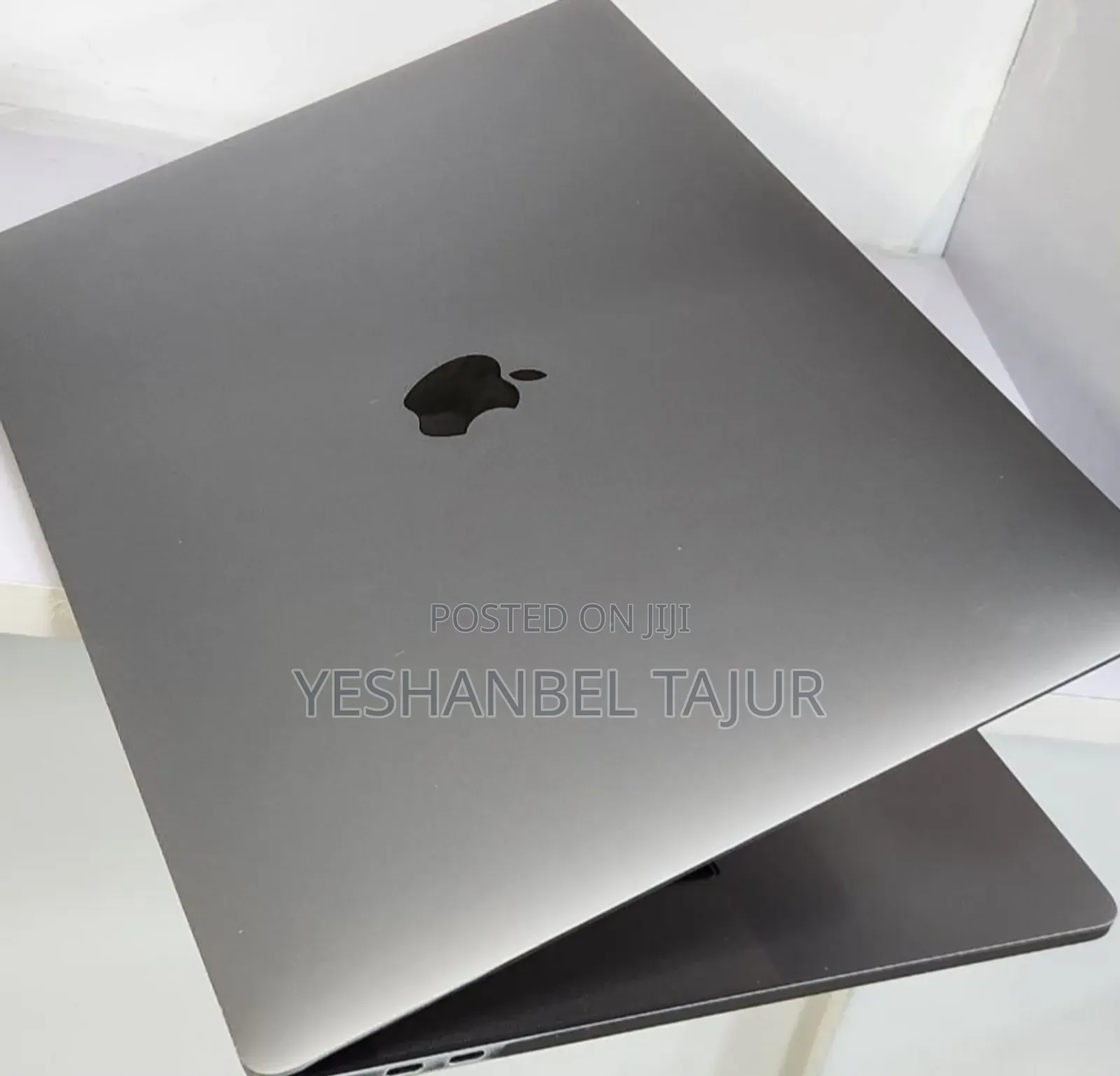 New Laptop Apple MacBook Pro M1 16GB Intel Core i5 SSD 512GB