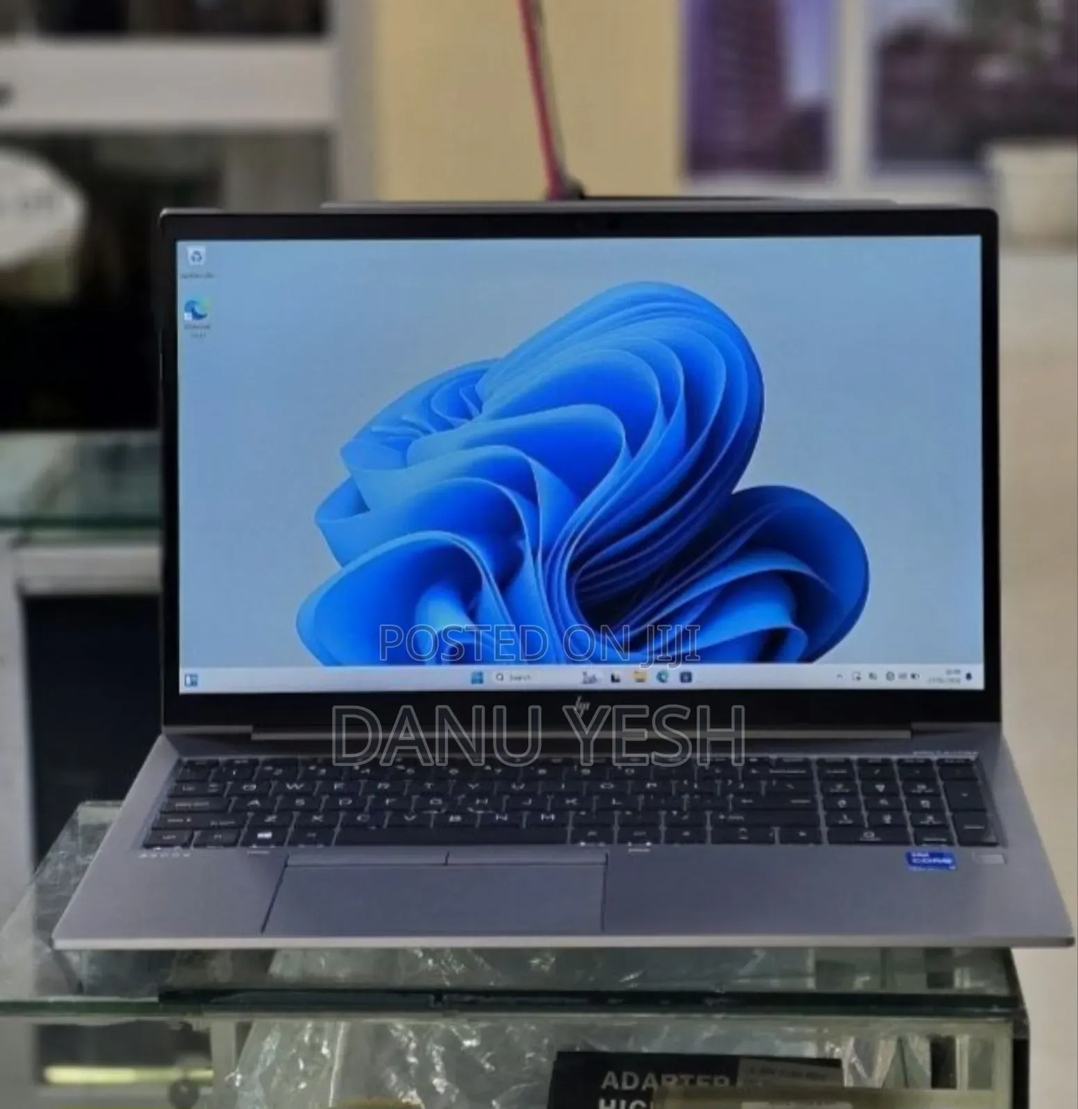 New Laptop HP 16GB Intel Core i7 SSD 512GB