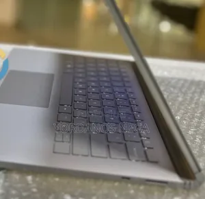 New Laptop Microsoft Surface Book 3 16GB Intel Core i7 SSD 256GB