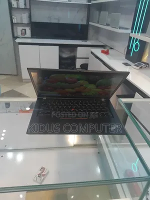 New Laptop Lenovo ThinkPad X390 16GB AMD Ryzen 5 SSD 512GB