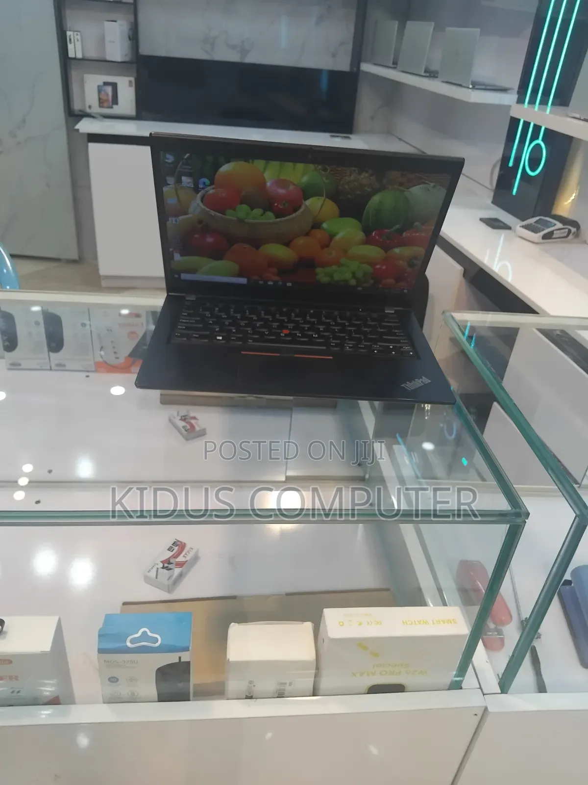 New Laptop Lenovo ThinkPad X390 16GB AMD Ryzen 5 SSD 512GB