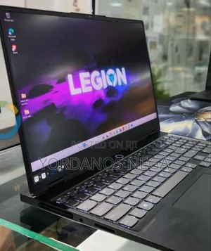 New Laptop Lenovo Legion 7 16GB AMD Ryzen 9 SSD 512GB