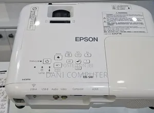 Epson Projector Model Name: Eb-S41 Has Bag and Remote