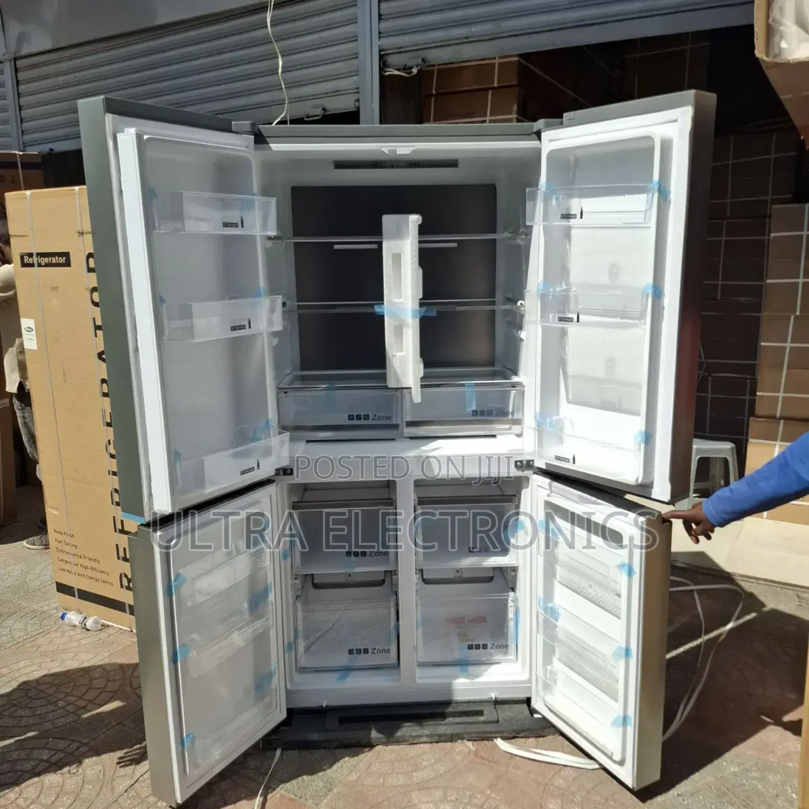 Boss Refrigerator 4-Door French Door Refrigerator, Model 9002, Frees