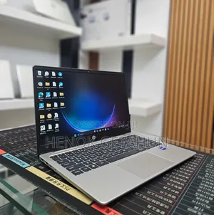 New Laptop HP Stream Notebook 16GB Intel Core i7 SSD 1T