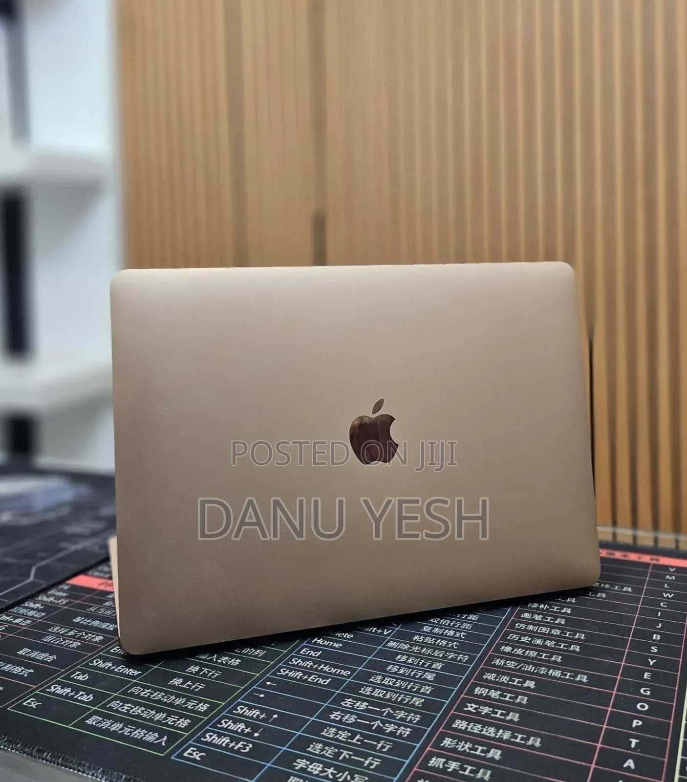 New Laptop Apple MacBook Air 2020 M1 8GB Apple M1 SSD 256GB