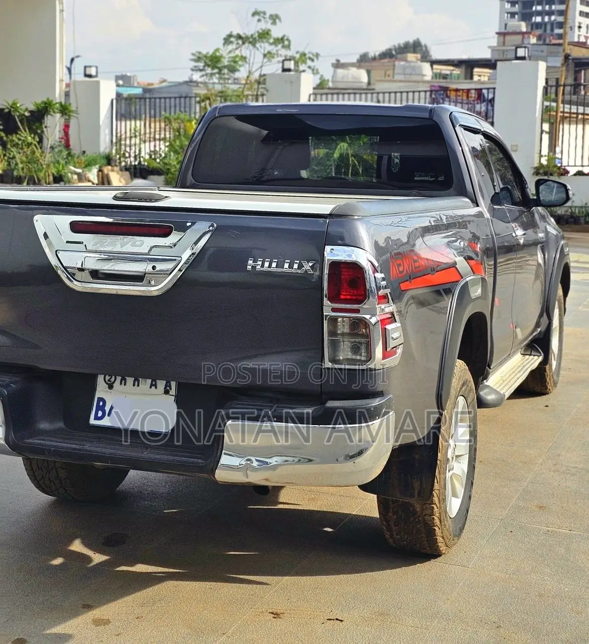 Toyota Hilux 2020 Gray