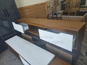Package Sell King Size Sofa, Dining Table