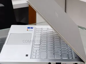 New Laptop Acer 8GB Intel Core i5 SSD 512GB