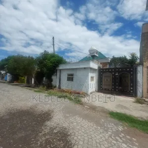 3bdrm House in Oromia, East Shewa for sale
