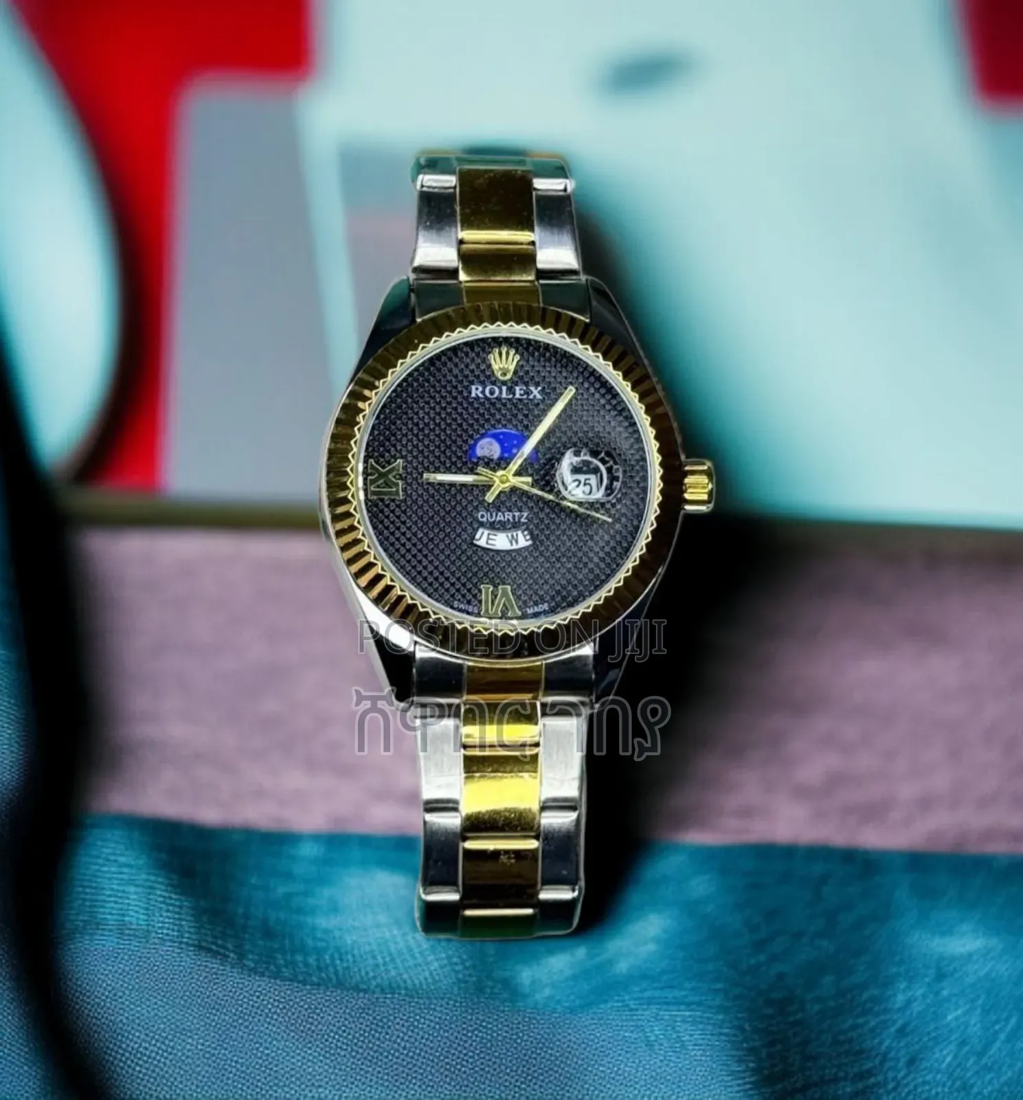 Elegant Rolex Two-Tone Quartz Watch - Black Dial Date