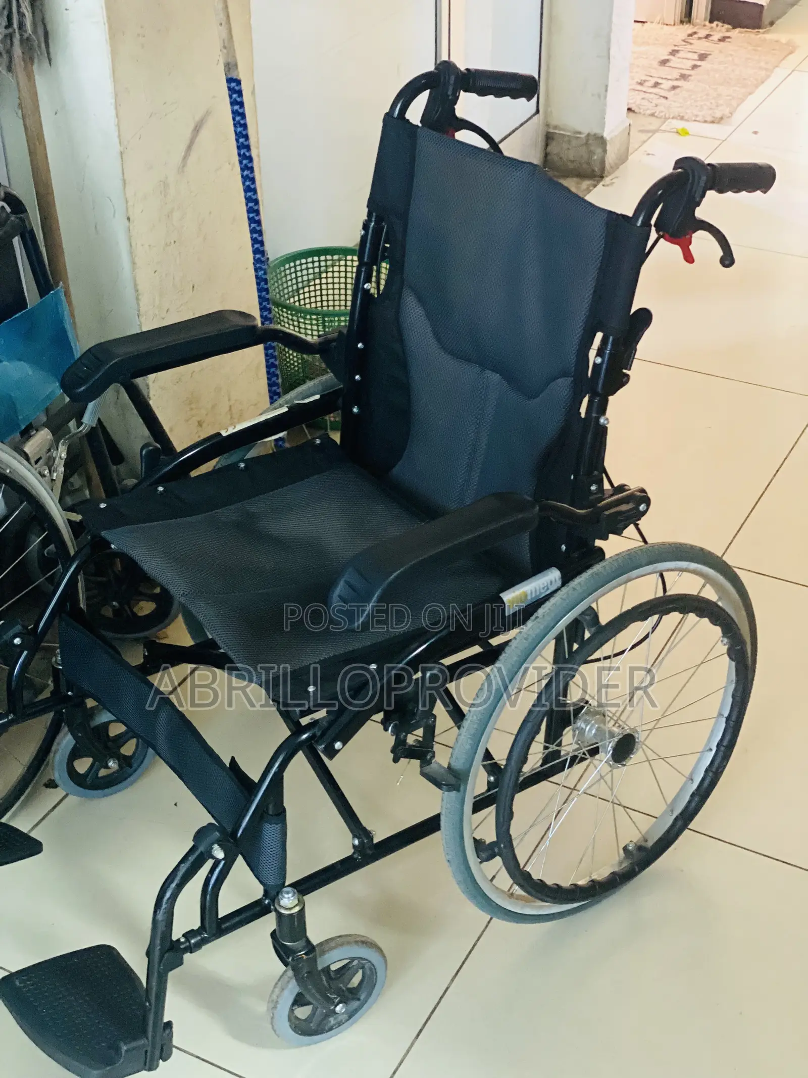 Medical Used Manualmedical Used Manual Foldable Wheelchair
