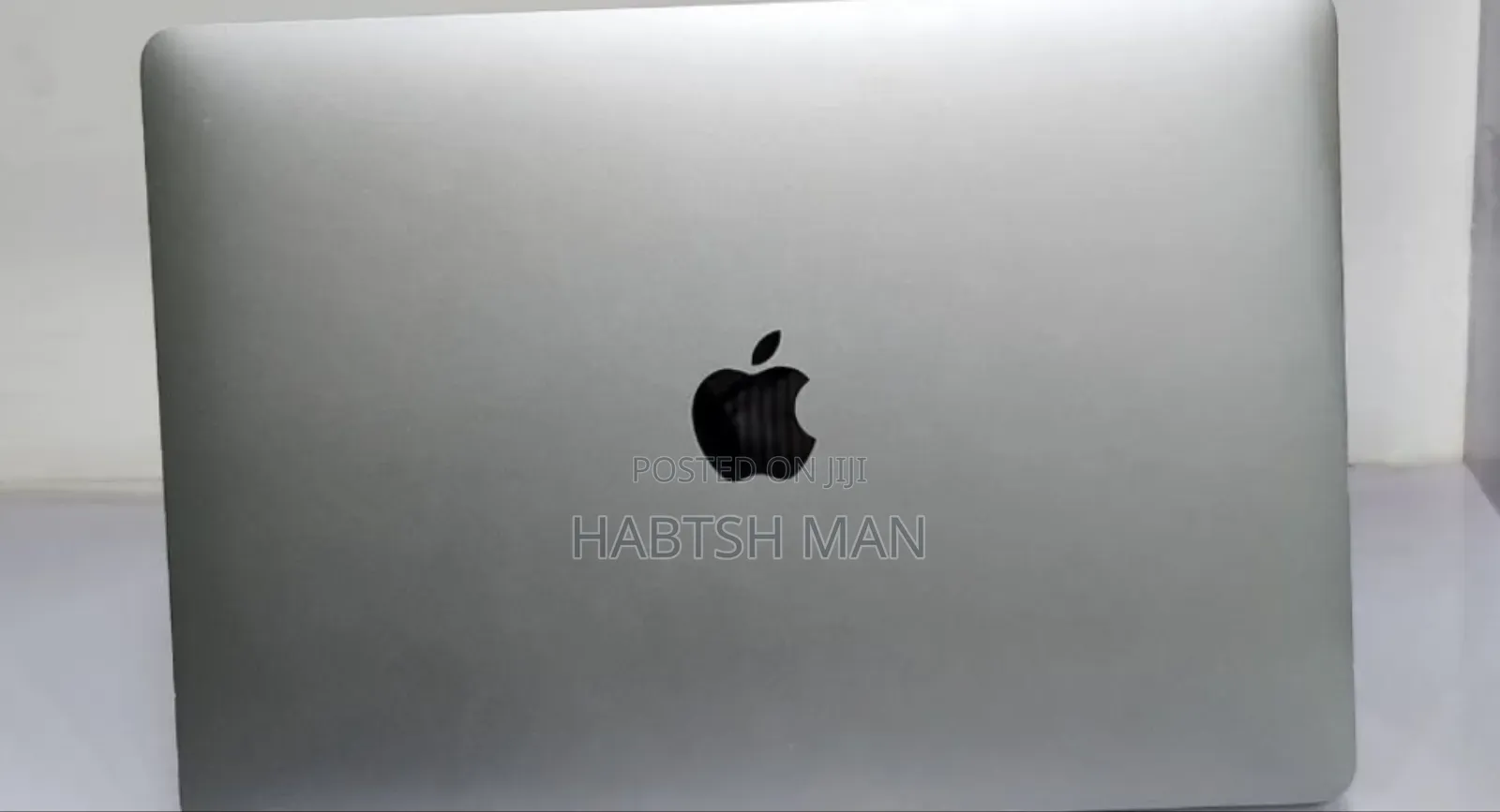 New Laptop Apple MacBook Air 2020 M1 8GB Apple M1 SSD 256GB