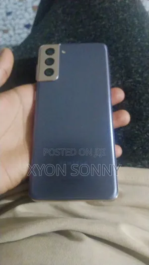 ስልክ S21+ Custom