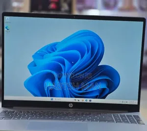 New Laptop HP Pavilion 15-cs3063cl 16GB Intel Core 5 SSD 512GB